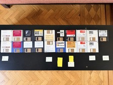 Apple Macintosh Vintage Computer Software Floppy Disks 1983-1990, 1990, 1993 picture