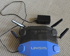 Linksys WRT1900AC 1300 Mbps 4 Port Dual-Band Wi-Fi Router picture
