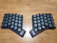 Tomahawk56 Wireless Split Keyboard (Lily58 & ZSA Voyager Hybrid) picture