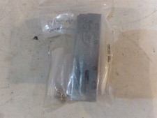 STARTECH.COM 3.5IN HARD DRIVE MOUNTING BRACKET ADAPTER FOR 5.25IN BAY - NEW picture