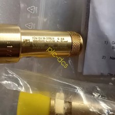 1PCS Rexroth R412007697 Valve Brand new Fedex or DHL picture