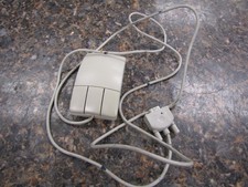 Vintage Logitech M-CE15 3-button Mouse picture