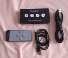 4 Port USB 3.0 Switch Selector with remote picture