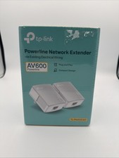TP-LINK TL-WPA4220KIT 300mbps AV600 WiFi Powerline Extender-Open Box picture