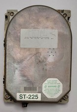 Seagate ST-225 MFM (20MB, Retro, 1988) Hard Drive picture