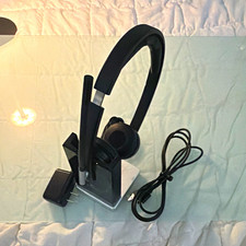 Logitech H820e Dual Wireless USB RF Headset, Boom Mic, Charging Stand, Black picture
