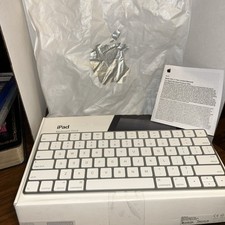 Apple iPad Keyboard Dock A1359 30-Pin 1st, 2nd Generation iPad Accessory picture