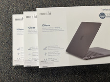 Moshi iGlaze Case for 13
