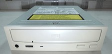 SONY CDU5211 52x CD-ROM Internal IDE Optical Drive TESTED GOOD picture