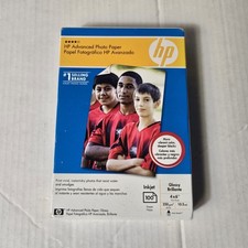 Hewlett Packard Q6638A 4 x 6 inch Glossy Printer Photo Paper - 100 Sheets picture