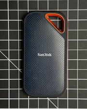1TB SanDisk Extreme PRO Portable SSD SDSSDE81-1T00-G25 picture