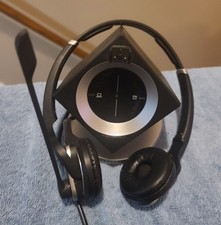 Sennheiser Dual Ear Wireless Headset with Microphone picture