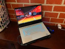white dell alienware m15 r2 + air cooler pad + led mouse picture