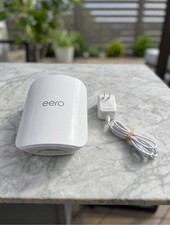 eero Pro 7 Single Tri-Band Mesh WiFi 7 BE10800 Router Open Box Frontier White picture