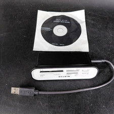 Belkin Universal Media Reader F4U003 USB 2.0 External Card Reader Black CD picture