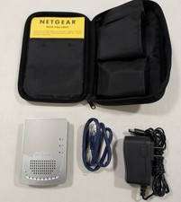 NETGEAR WGR101 54 Mbps Wireless Travel Router Complete Kit w/ Case Adapter Cable picture