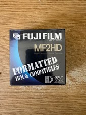 Fuji Film Pack of 10 Floppy Disks MF2HD 3.5