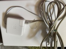 Sweet Apple MacBook 2007 2.16 Intel Core 2 Duo Adobe LionHD MS WORD iILifeSuite+ picture