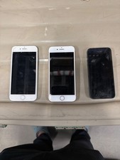 IPhone misc lot of 3 AS-IS picture