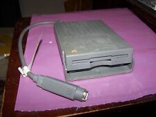 Apple Macintosh HDI-20 External 1.44MB Floppy Disk Drive picture