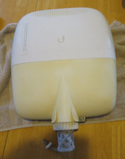 UBIQUITI - EdgePoint S16 (EP-S16) 16-Port Gig PoE WISP Switch (has minor damage) picture