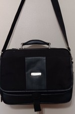 Kenneth Cole Reaction 16.5