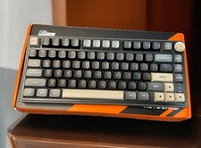 RK ROYAL KLUDGE R75 Wired Mechanical Keyboard picture