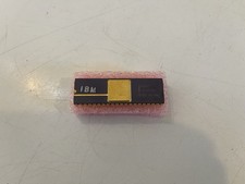 IBM Intel 8087 (C8087) Math Co-processor /Floating Point Unit - Gold - TESTED picture