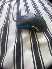 Gaming Mouse High-Performance Gaming Accessory picture