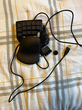 Razer Nostromo RZ07-0049 Programmable Gaming Keypad Wired USB Black picture
