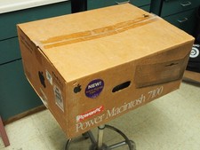 Vintage Power Macintosh 7100 w/ box - Untested picture