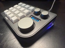 DOIO KB16 Megalodon Triple Knob Macro Pad 16-Key OLED Mechanical Keyboard picture
