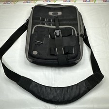 Oakley Black Vertical Computer Laptop Black Padded Messenger Bag Office picture
