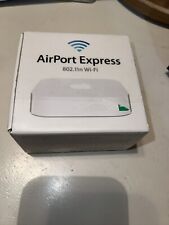 Apple MC414LL/A  AirPort Express Base Station Wireless Router - White picture