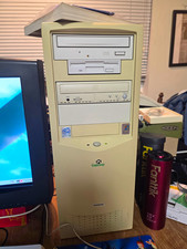 Gateway Essential 550 Tower Desktop Pentium III 550MHz 128MB Win 98se Voodoo3 picture