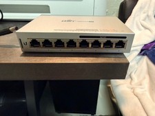 Ubiquiti Unifi US-8-60W Switch picture