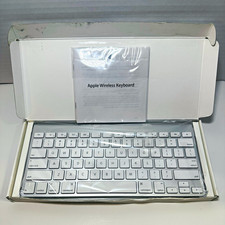 Apple Wireless Keyboard Compact Bluetooth QWERTY Silver/White MC184LL/B picture