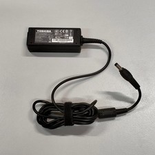 Genuine Toshiba 19V 1.58A 30W Laptop Power Adapter Tip 5.5 X 2.5mm PA3743U-1ACA picture