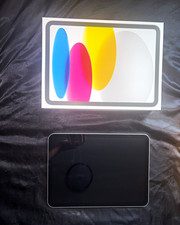 SERIOUS BUYERS ONLY    10th Generation Apple IPad   DM BEFORE BUYING PLEASE :) picture