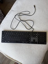 Satechi Slim W3 USB-C Wired Keyboard Gray And Black picture