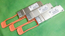 Cisco QSFP-40G-CSR4 10-2837-03 40GBASE-CSR4 QSFP Module   LOT OF 3 picture