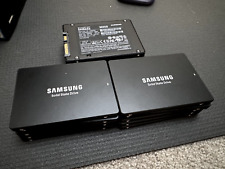 Samsung SATA SSD SM863a 960GB - MZ7KM960HMJP-00005 picture