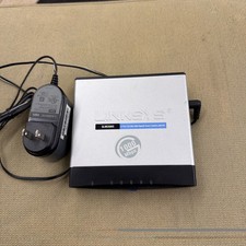 Cisco LINKSYS Business Series SLM2005 5-Port 10-100-1000 Smart Switch With PD picture