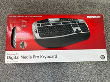 Microsoft Digital Media Pro Keyboard 1031 NEW Open Box COMPLETE Zoom Slider picture