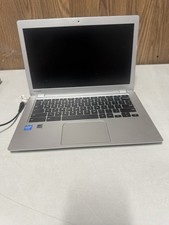 Toshiba Chromebook 2 CB30 Intel – Tested Working – Battery OK – No Charger #1 picture