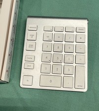 Newer Tech NWTKPA2 8BTW Wireless (bluetooth) Numeric Keypad + picture
