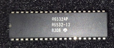 R6532AP RIOT Chip – Commodore SFD 1001 – Original Vintage IC – NO Desoldered picture